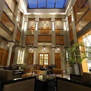 https://riad-letoile-dorient.marrakeshhotelsmorocco.com