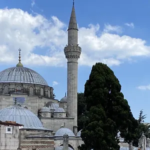 Zeyn Istanbul